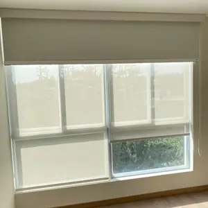 Lavado de cortinas roller screen y blackout en Lima y Arequipa